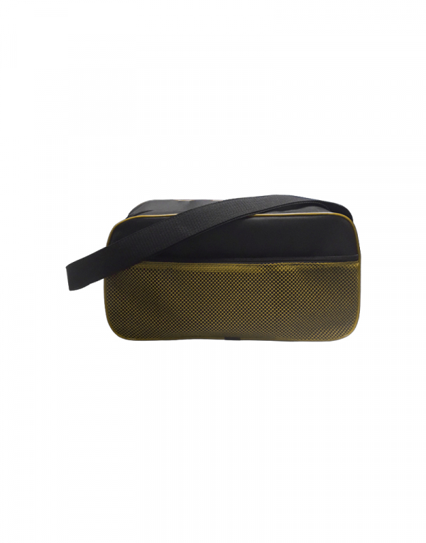 mala de viagem curta produzida em poliester 600 preto com detalhes em poliester 600 amarelo e tela frontal amarelo