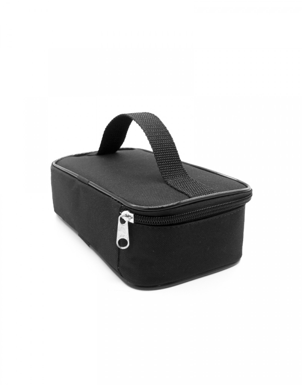 necessaire miu black poliester 600 preto com alça de mao foto lateral