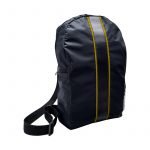 mochila em poliester emborrachado faixa frontal em sintetico preto e detalhe em poliester 600 amarelo