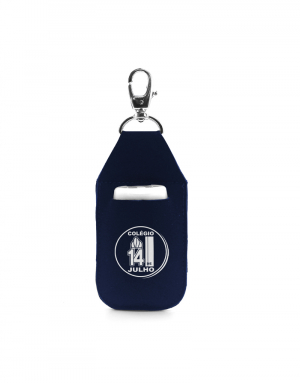 chaveiro porta alcool gel produzido em neoprene azul marinho possui mosquetal em metal niquel