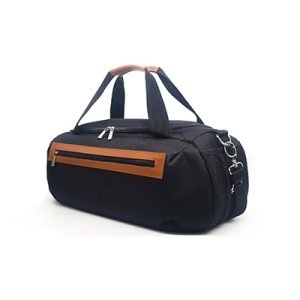 Mala Sport Full Personalizada preta com bolso frontal e alça reforçada para brindes corporativos.