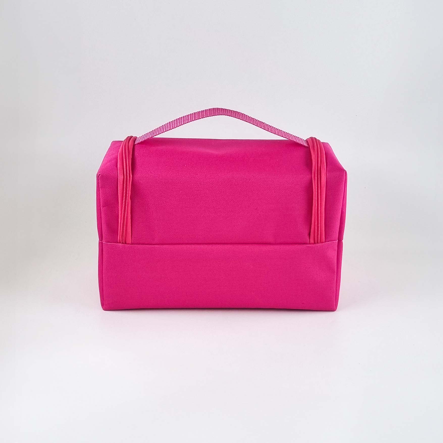 Bolsa térmica Baú Quad resistente, prática e ideal para brindes.